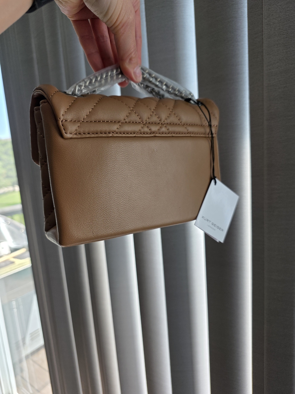 Kurt Geiger Quilted Beige Shoulder Bag with Chain Strap - Picture 5 of 8